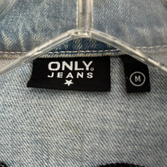 Only Jeans Distressed Denim Jacket Embroidered Playing Card Themed - Picture 8 of 9